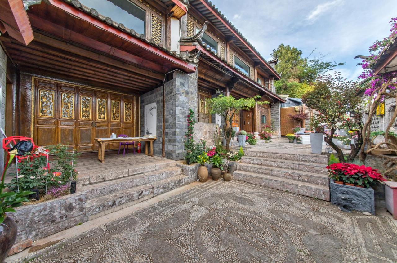 Lijiang Ancient Town Mountain View Guest House Esterno foto