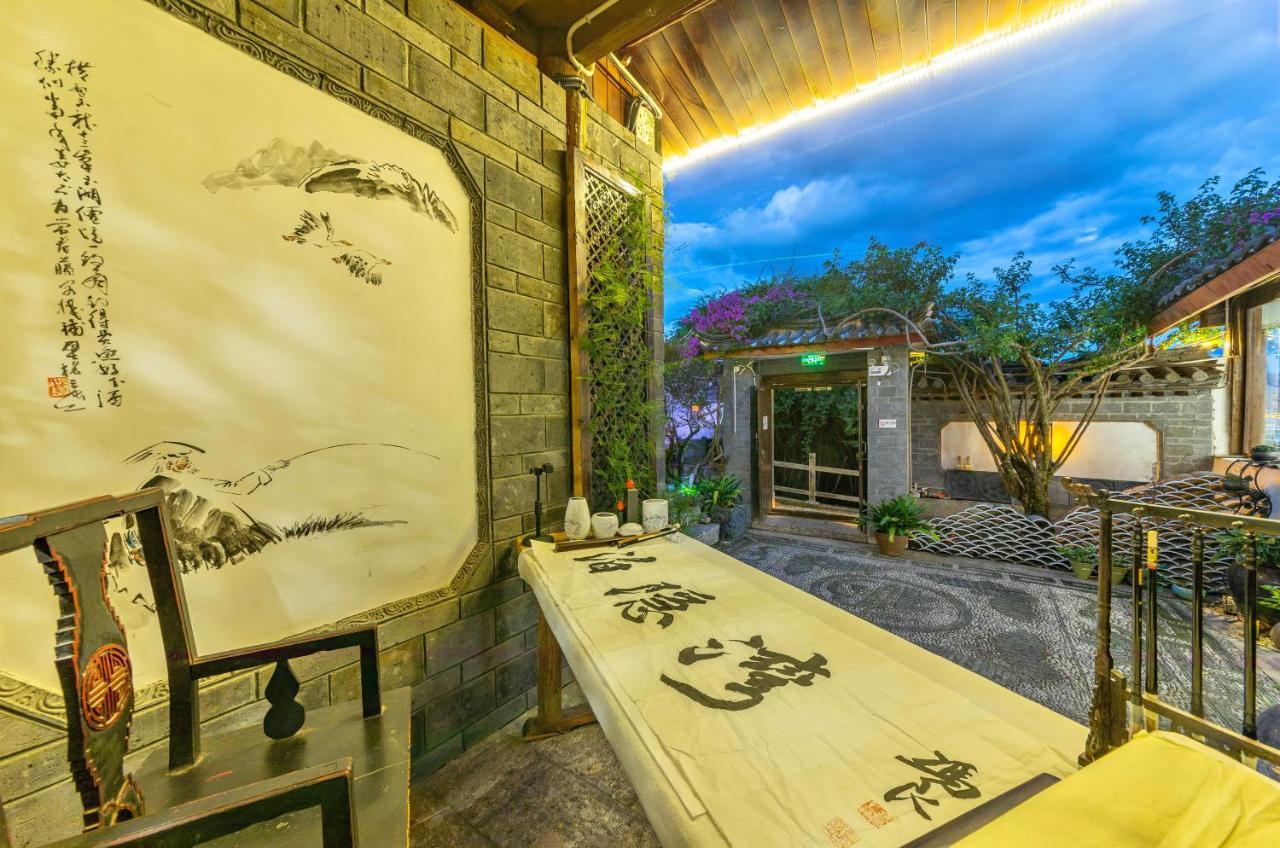 Lijiang Ancient Town Mountain View Guest House Esterno foto