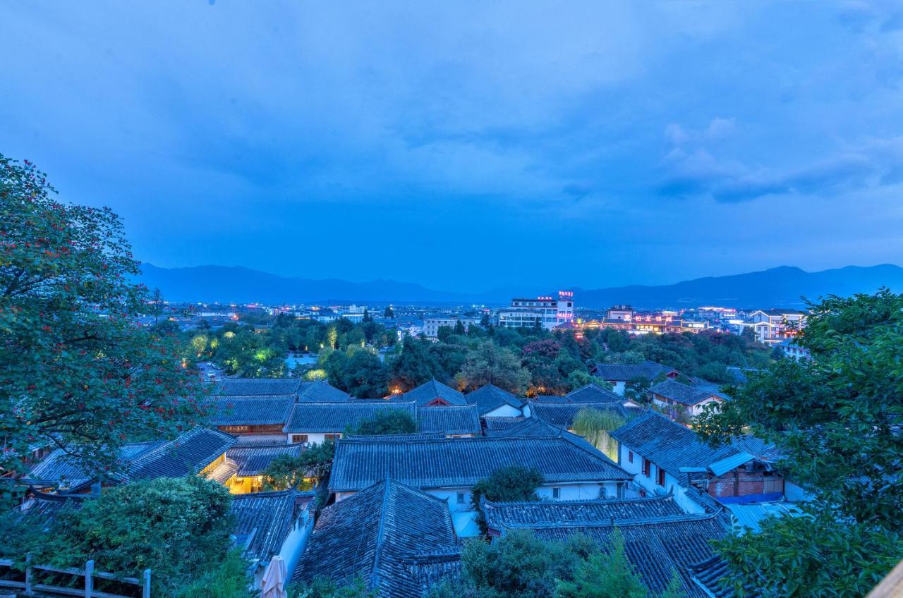 Lijiang Ancient Town Mountain View Guest House Esterno foto