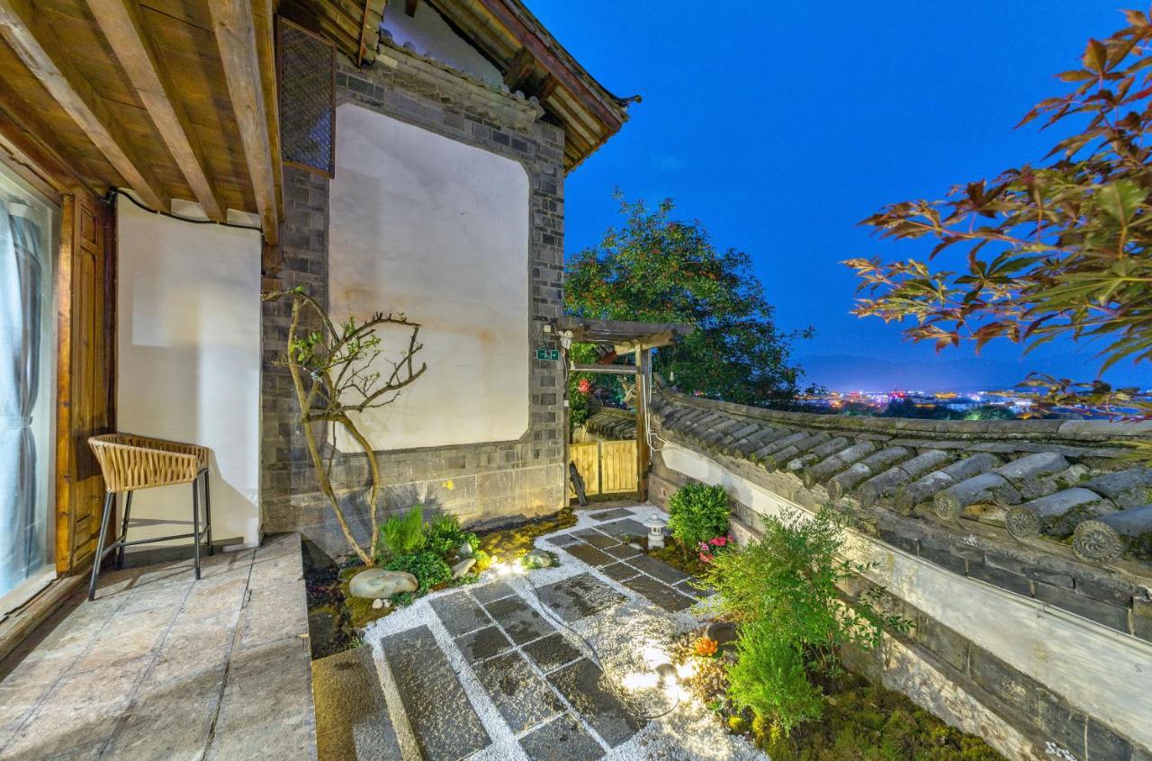 Lijiang Ancient Town Mountain View Guest House Esterno foto